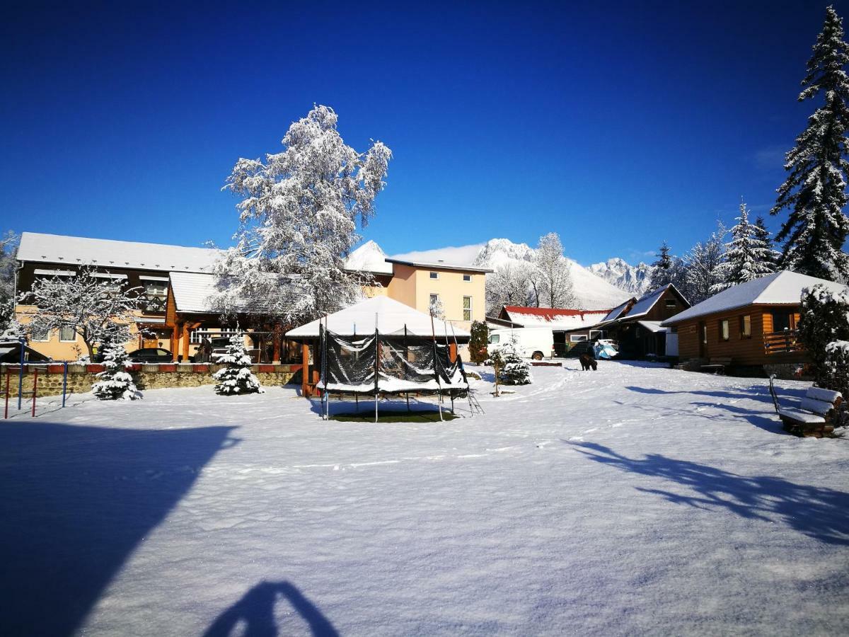 Готель Penzion Monty Ranch Vysoke Tatry Штуола Екстер'єр фото